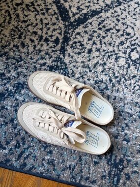 Back70 Cream Lace-Up Slip-On Sneakers